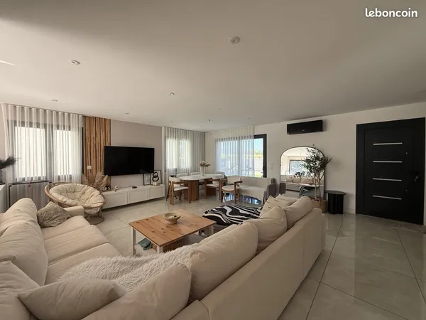Maison 6 pièces 147 m² 