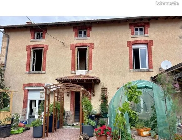 Maison 5 pièces 130 m² 