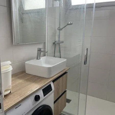 Studio 1 pièce 38 m² 
