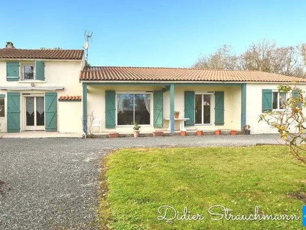 Maison 8 pièces 161 m² 