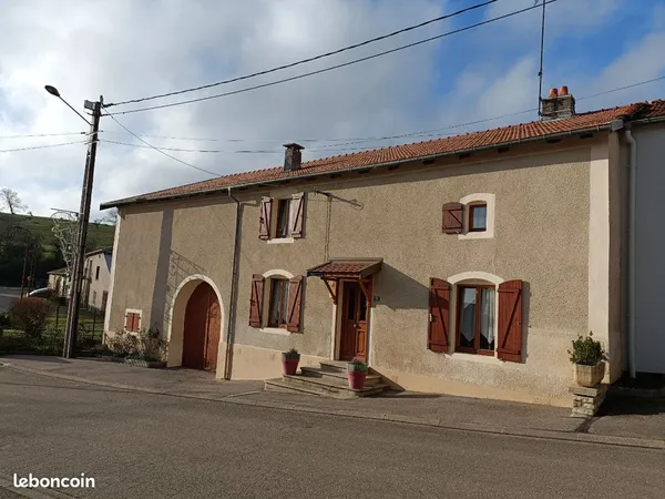 Maison à Bazoilles et Ménil 