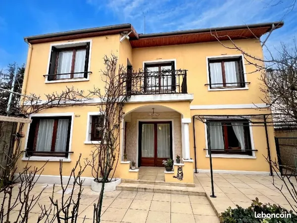 Pavillon 5 pièces 108 m² 
