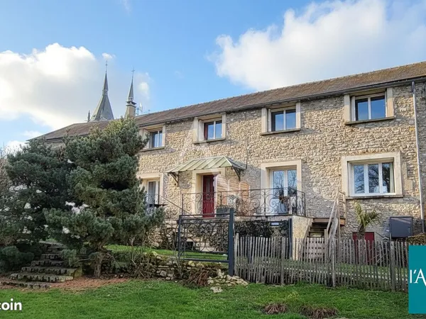 Propriété 8 pièces 260 m² 