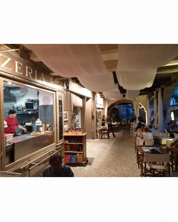 Restaurant brasserie grande capacité 