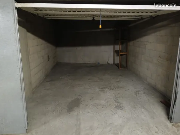 Grand Parking Boxé 
