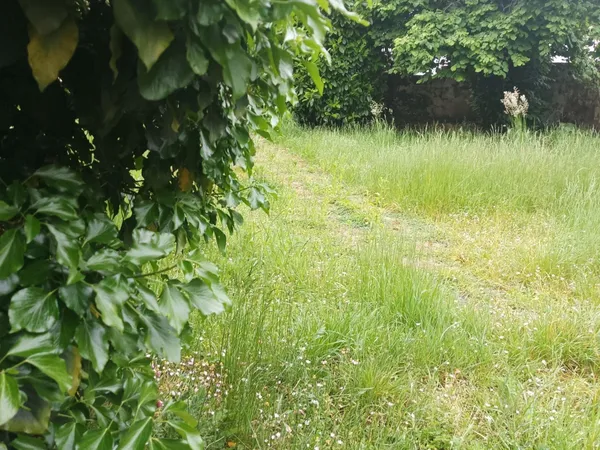 Rare Terrain constructible 327m², HOERDT 