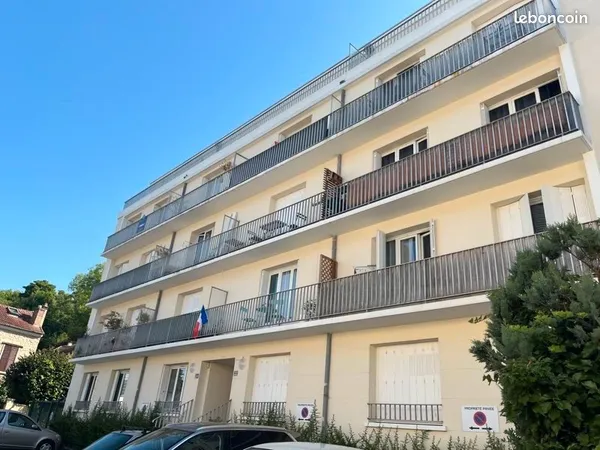 Parking Pontoise 