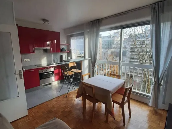 Appartement 1 pièce 30 m² 