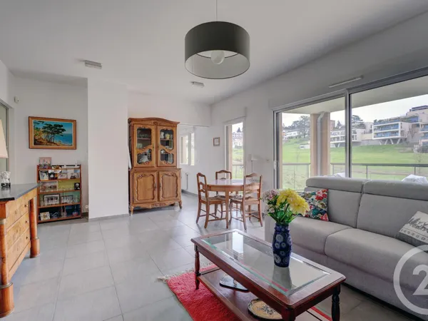 Appartement 4 pièces 85 m² 