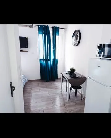 Super studio meublée centre ville marseille 