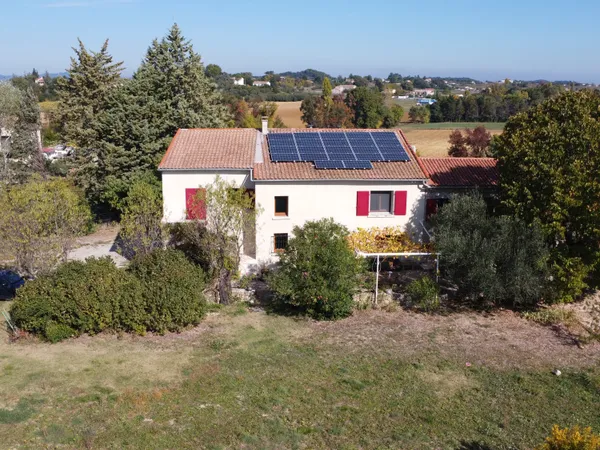 Maison 17 pièces 273 m² 