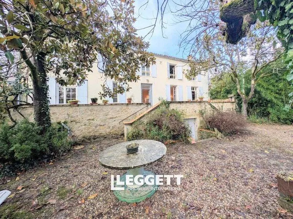 Maison 10 pièces 189 m² 