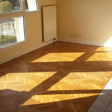 Agreable f2 residence sens 