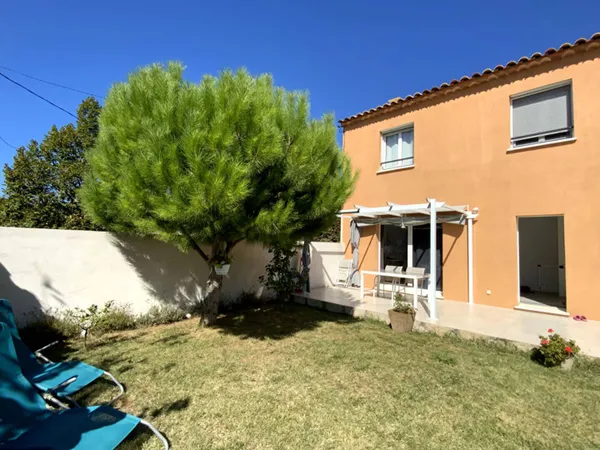 Villa 4 pièces 80 m² 