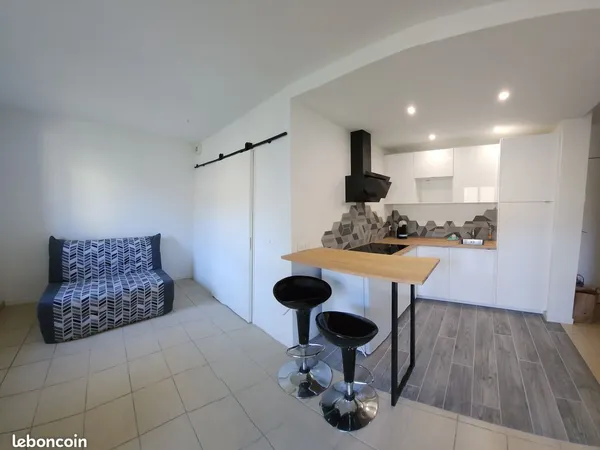 Appartement Location Achères 1p 24m² 698€