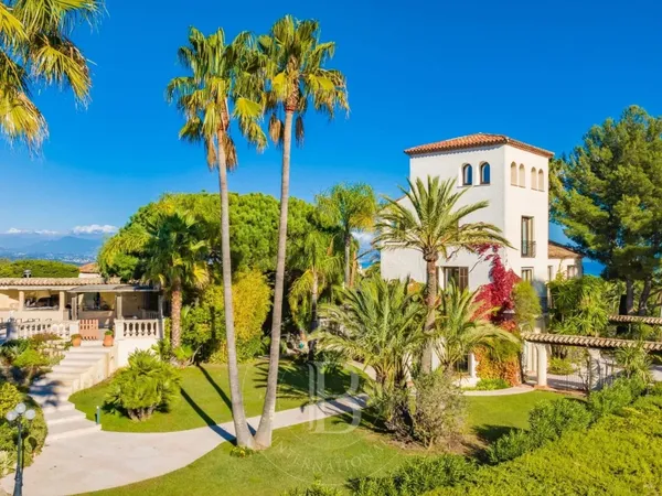 SUPER CANNES - VILLA DE CHARME - VUE PANORAMIQUE EXCEPTIONNELLE 