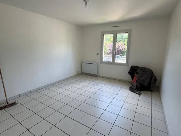 Studio 1 pièce 22 m² 