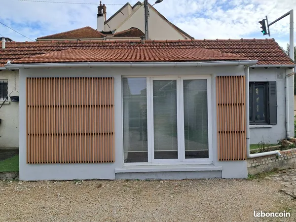 Maison de ville meublée 