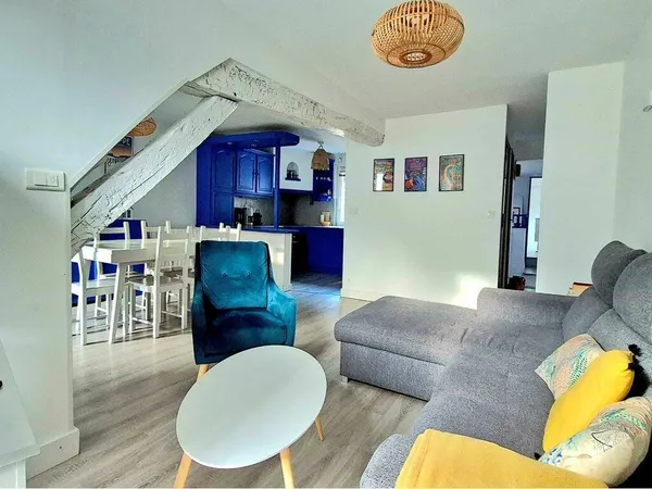 Duplex 5 pièces 84 m² 