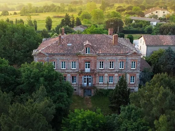 Propriété 21 pièces 860 m² 
