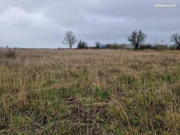 Terrain 896 m² Conde Sur Sarthe 