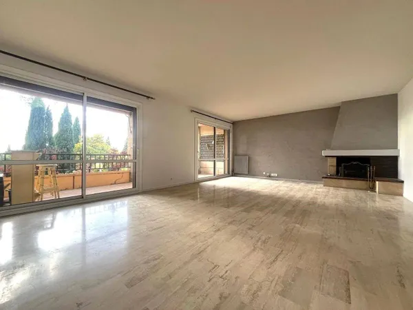 Appartement 4 pièces 121 m² 