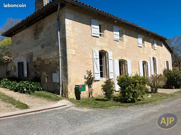 Maison 7 pièces 231 m² 