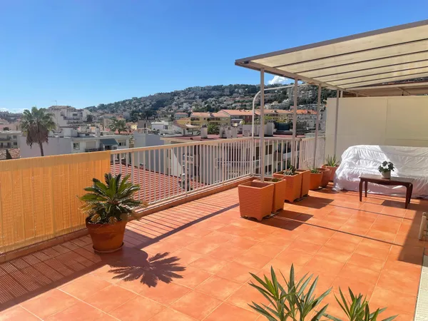 Appartement 5 pièces 103 m² 