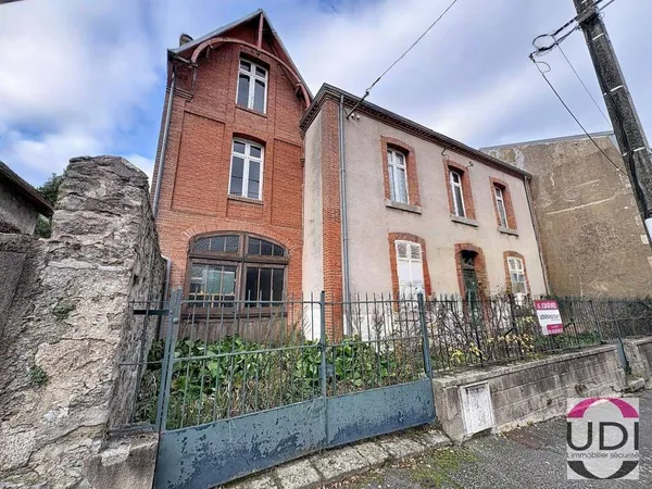 Maison 8 pièces 192 m² 