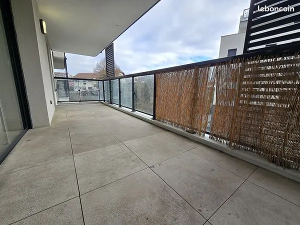 Appartement 3 pièces 61 m² 