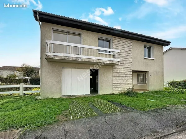 Propriété 5 pièces 121 m² 