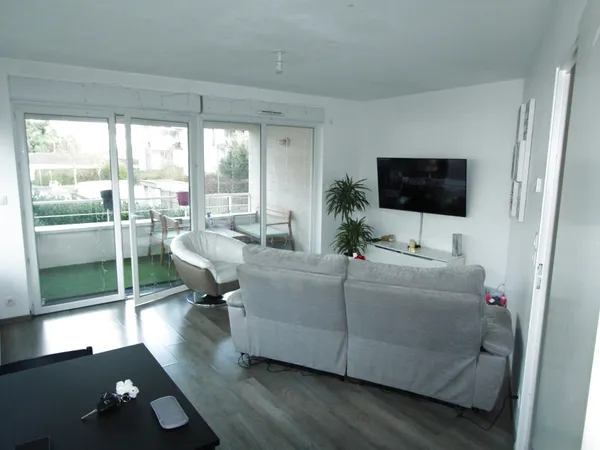 Appartement T3 63 m2 + balcon Tours Nord 