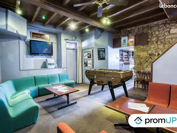Fonds de commerce bar 110 m² 