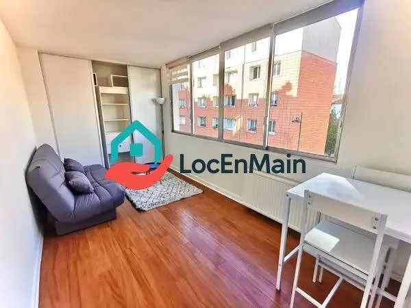 Studio 1 pièce 26 m² 