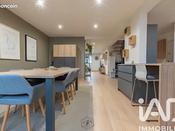 Duplex 6 pièces 142 m² 