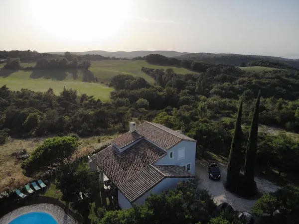 Villa 5 pièces 135 m² 