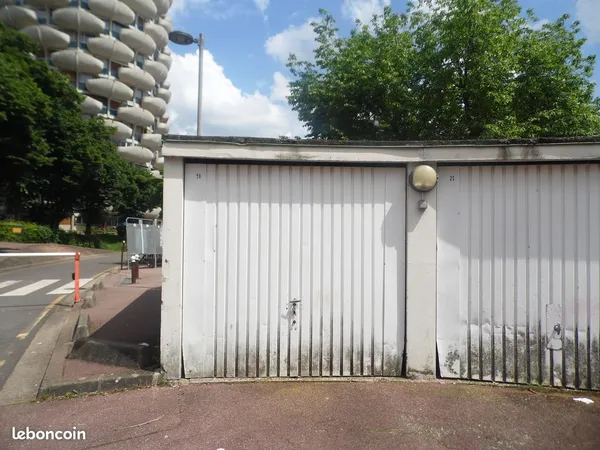 Box extérieur de voituer de 15 m2 