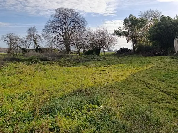 🌿 Rare : Terrain constructible de 1 792 m² à Rou-Marson 