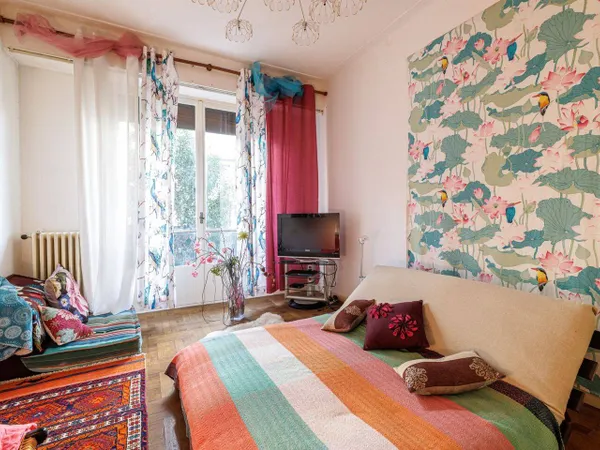 Studio 1 pièce 33 m² 