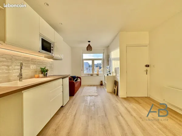 Appartement 2 pièces 28 m² 