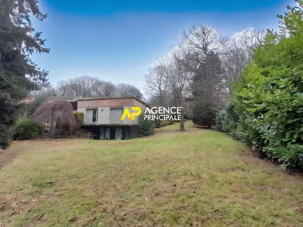 Maison de plain-pied 7 pièces 147 m² 