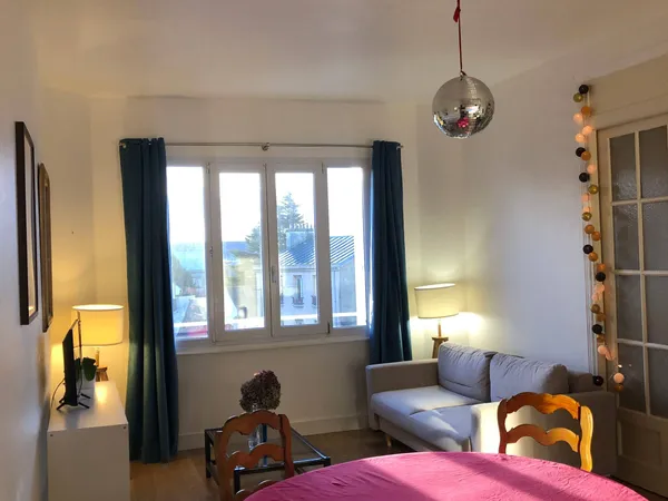 TRIANGLE D'OR - Appartement meublé 70m² 