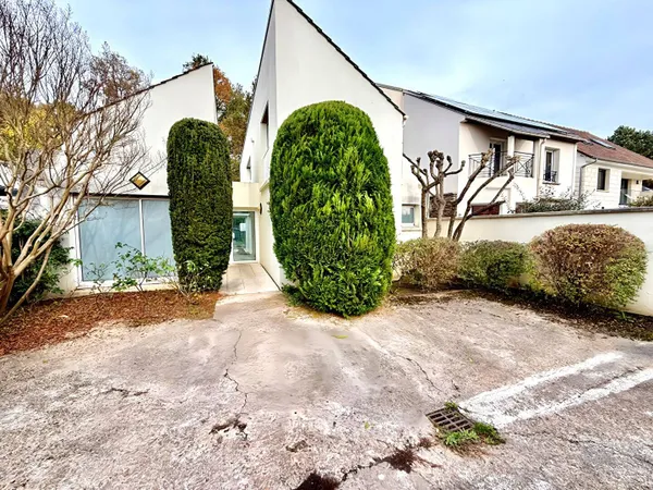 Maison 6 pièces 120 m² 