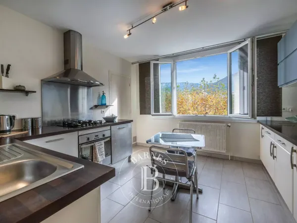 Appartement 3 pièces 75 m² 