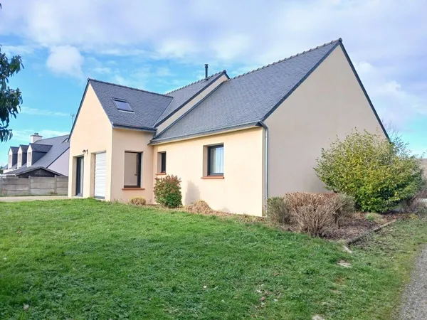 Maison de plain-pied 5 pièces 135 m² 