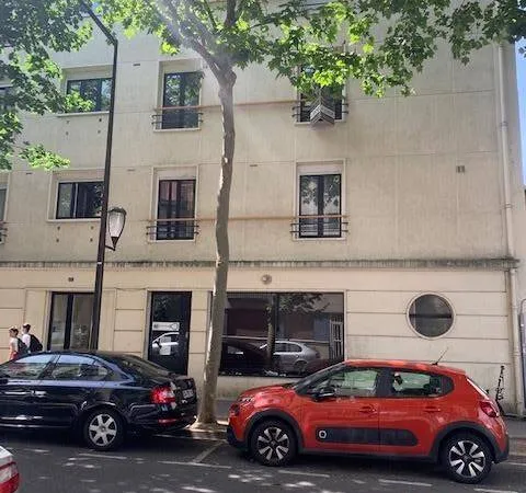 Local commercial 53 m² 