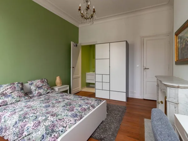 Maison 10 pièces 292 m² 