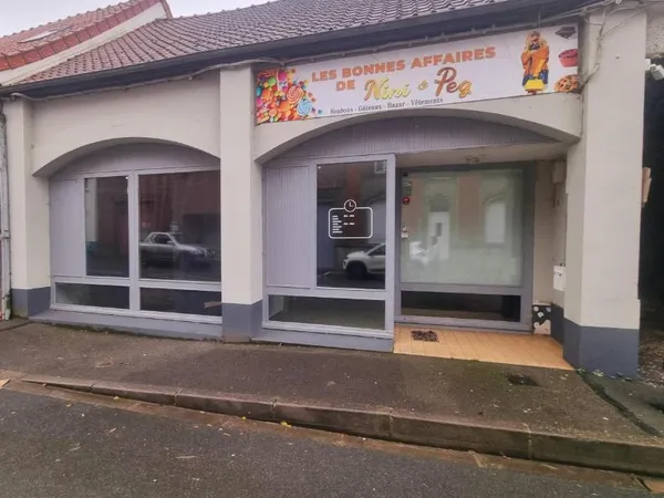 Local commercial 130 m² 