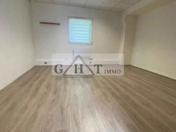 Bureau 18 m² 