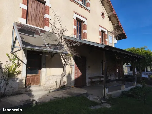 Maison 7 pièces 145 m² 